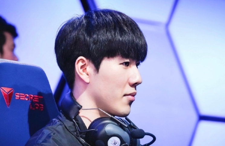 也折射出中 也折射出中